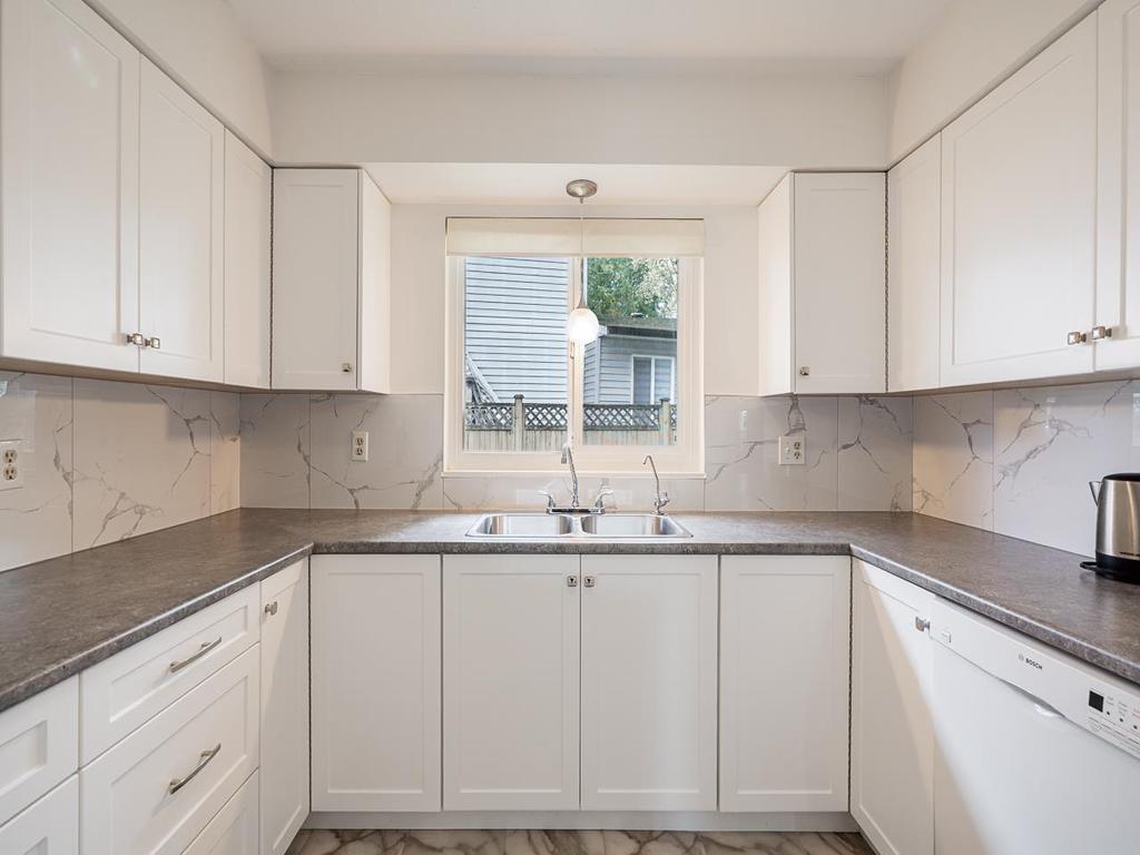 Listing Image for R3104800