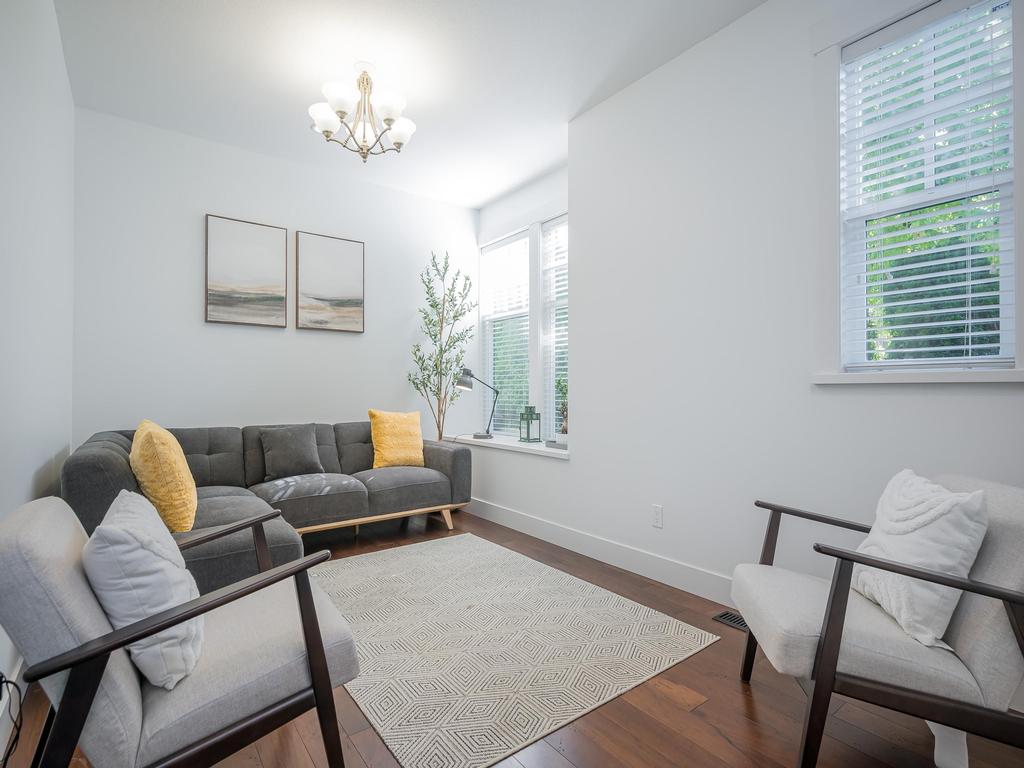 Listing Image for R3104806