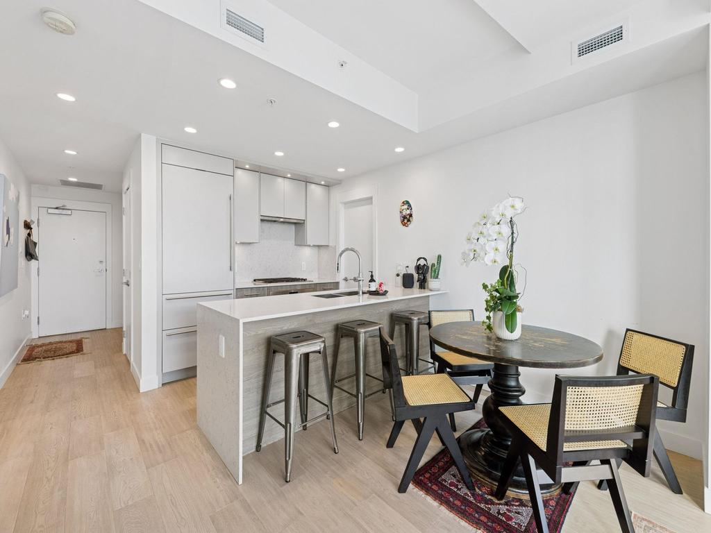 Listing Image for R3104825