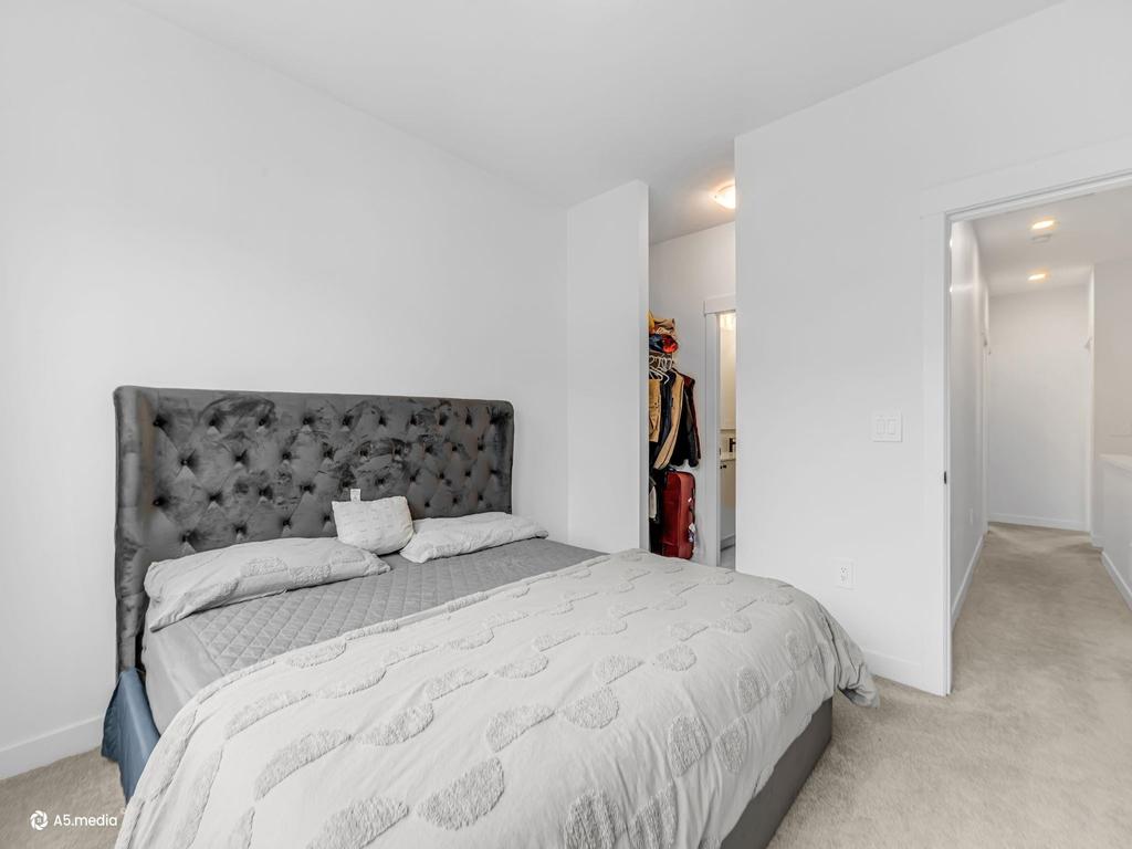 Listing Image for R3104828