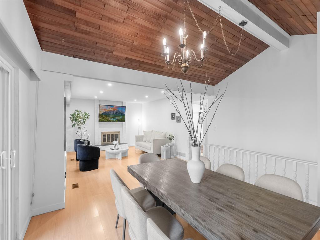 Listing Image for R3104835