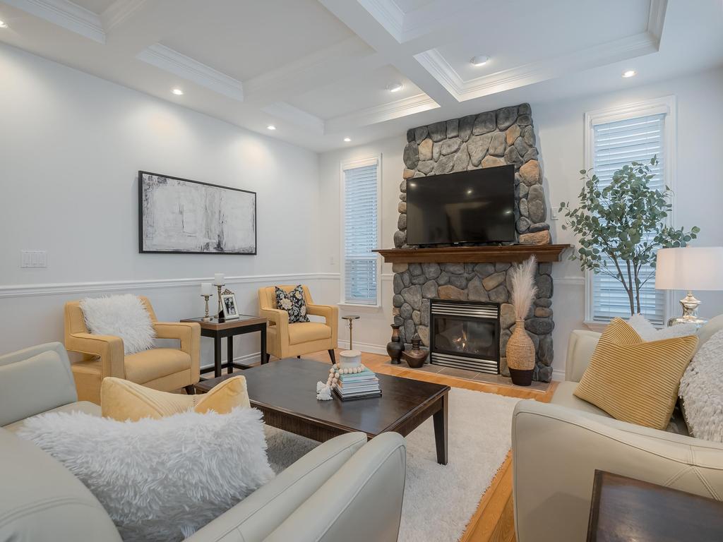 Listing Image for R3104865