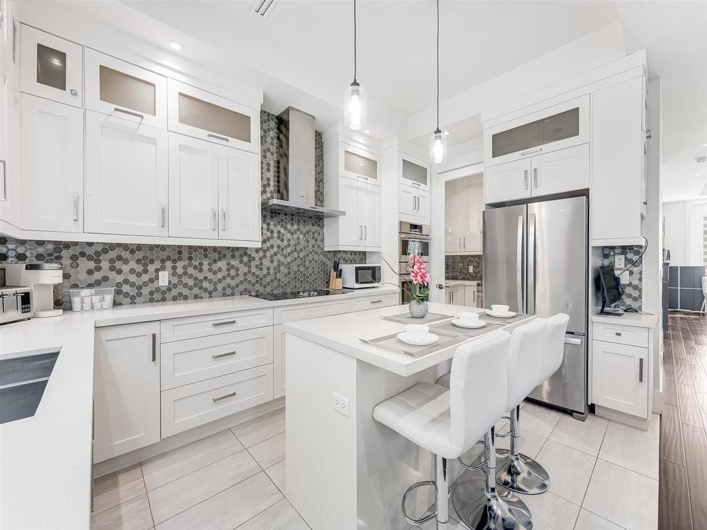 Listing Image for R3104877