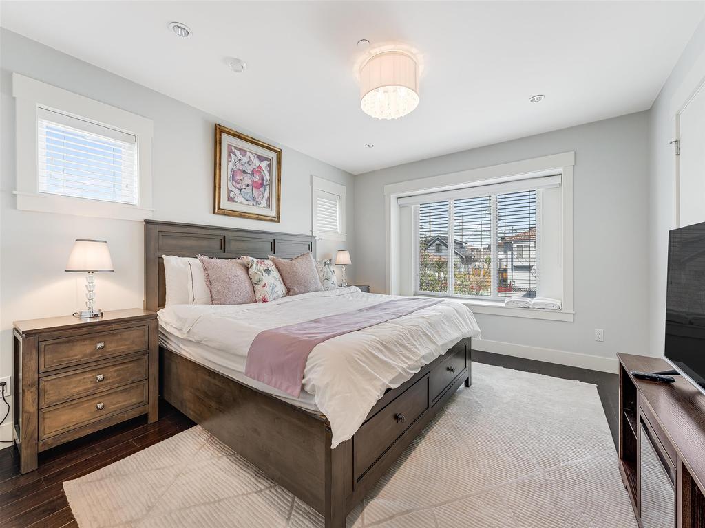 Listing Image for R3104877