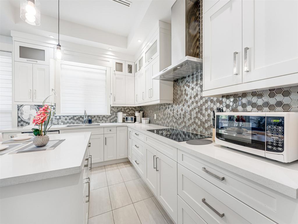 Listing Image for R3104877