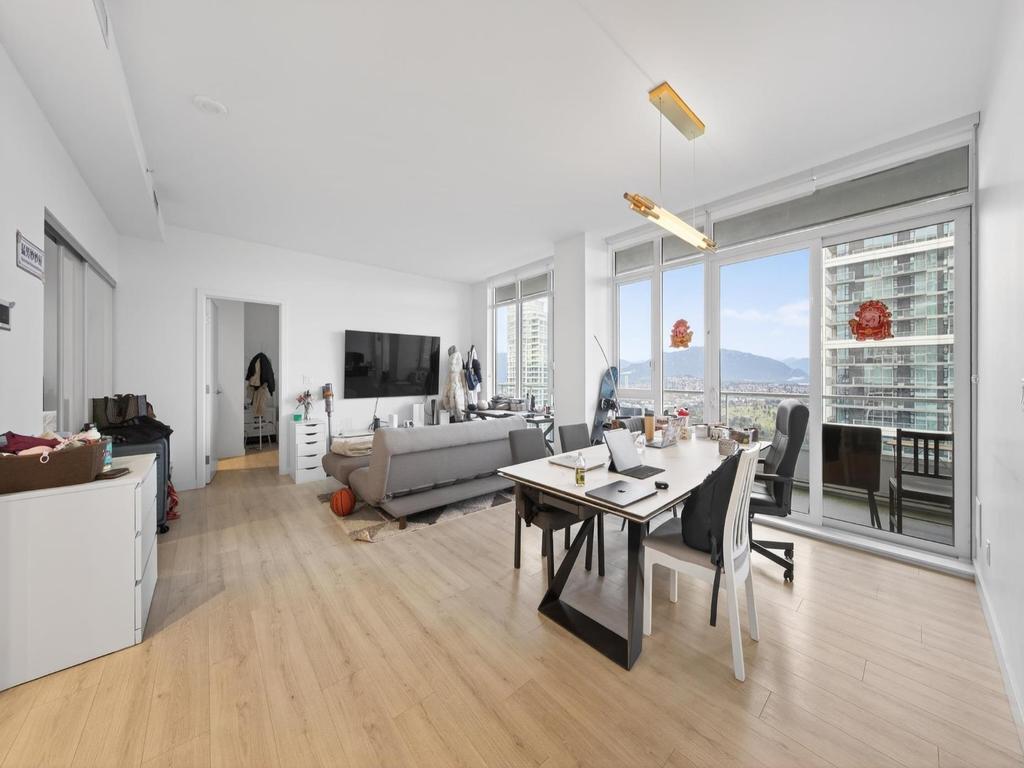 Listing Image for R3104905