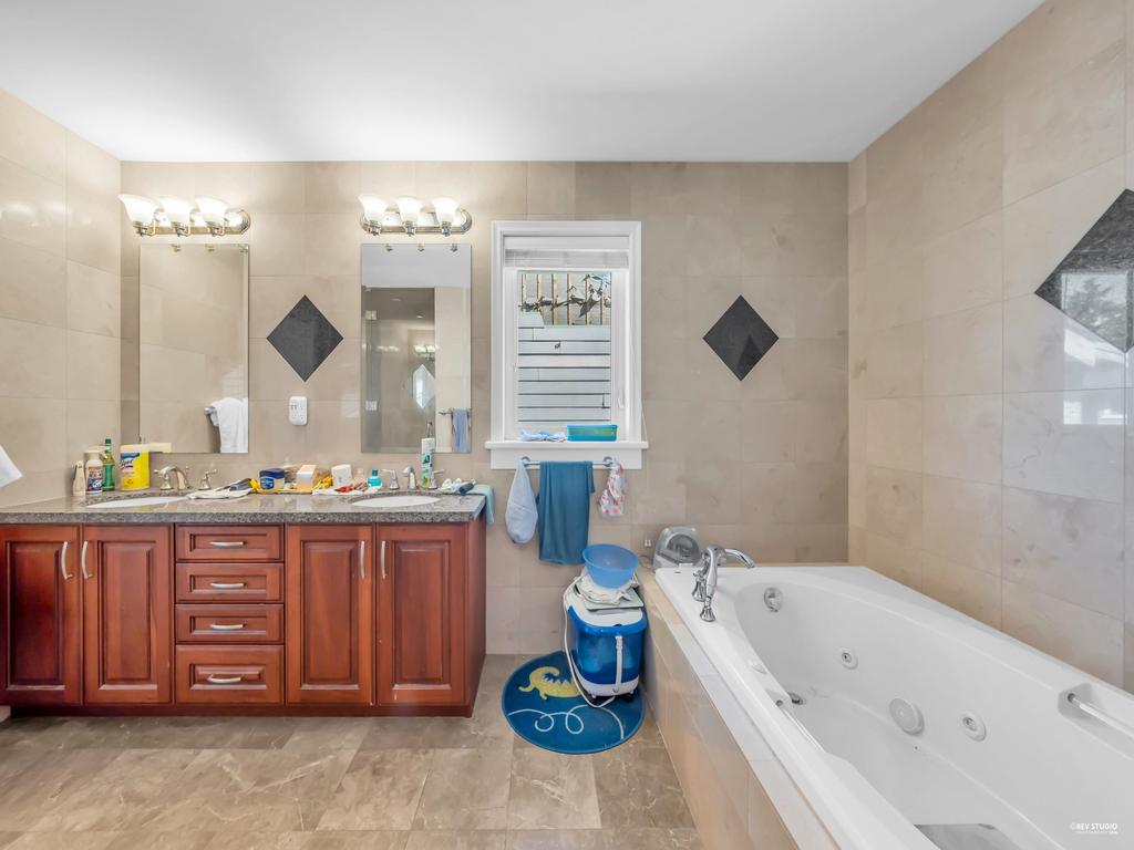 Listing Image for R3104911