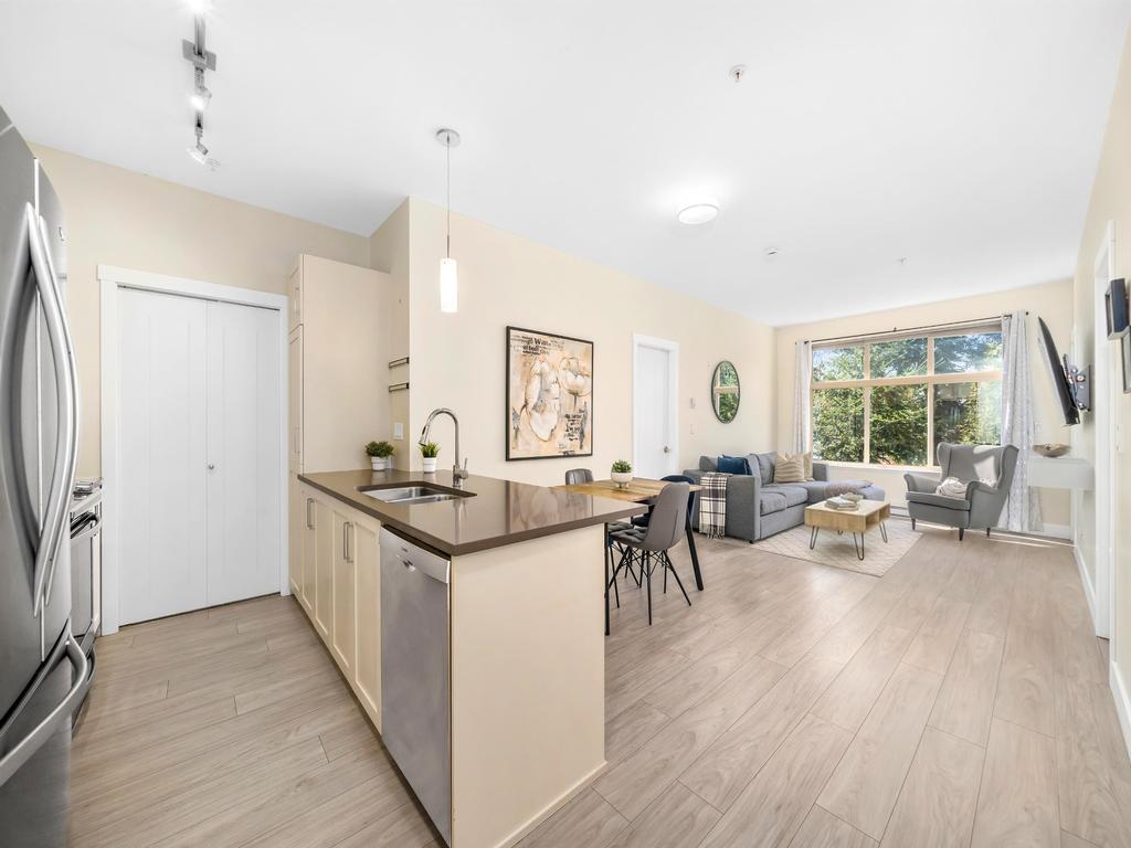 Listing Image for R3104916