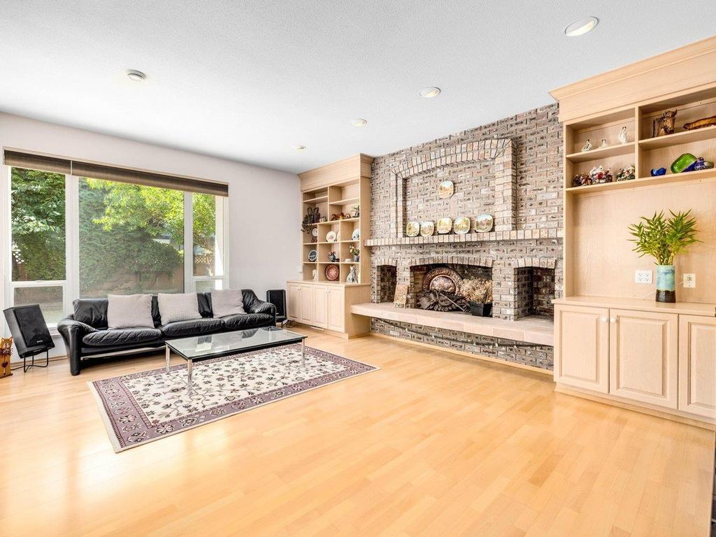 Listing Image for R3104931