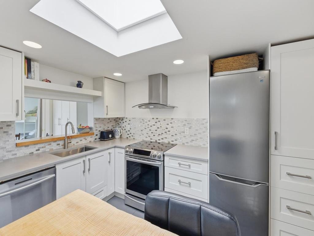 Listing Image for R3104932