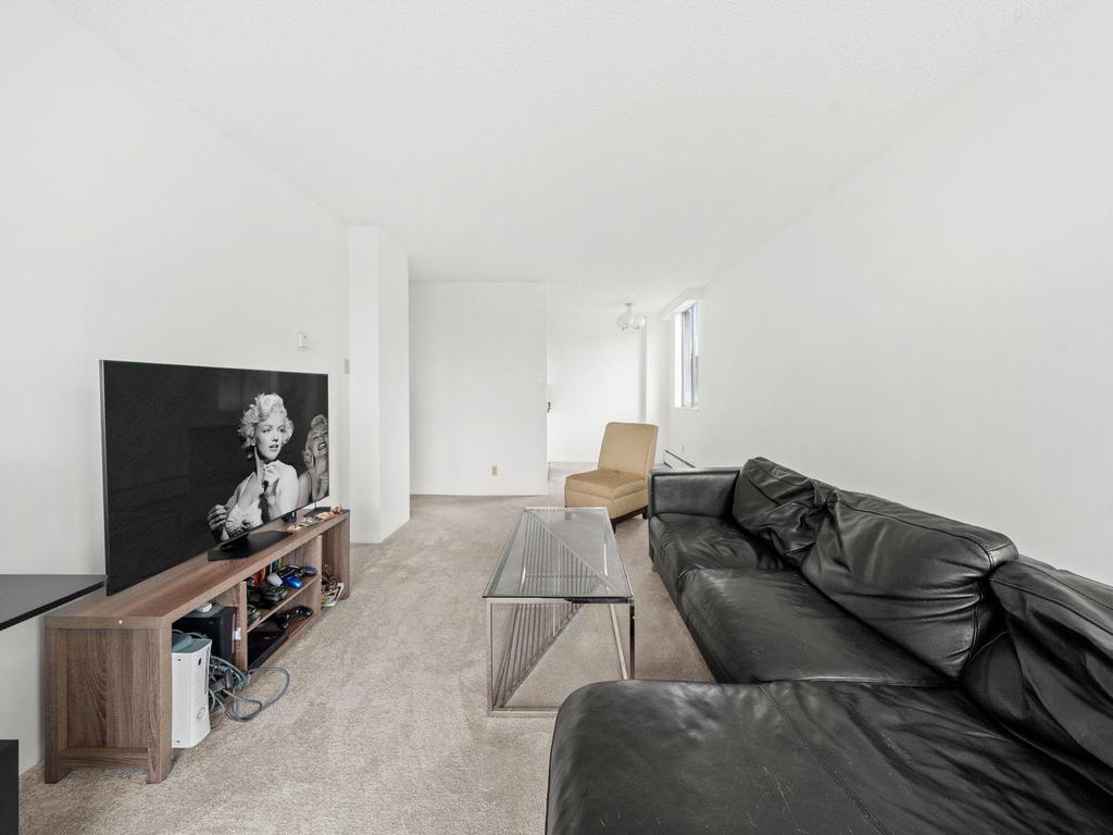 Listing Image for R3104933