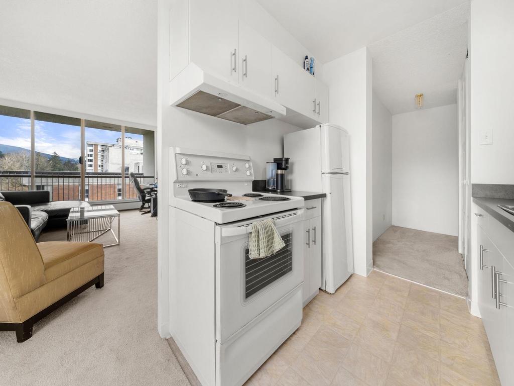 Listing Image for R3104933