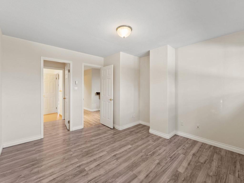 Listing Image for R3104936