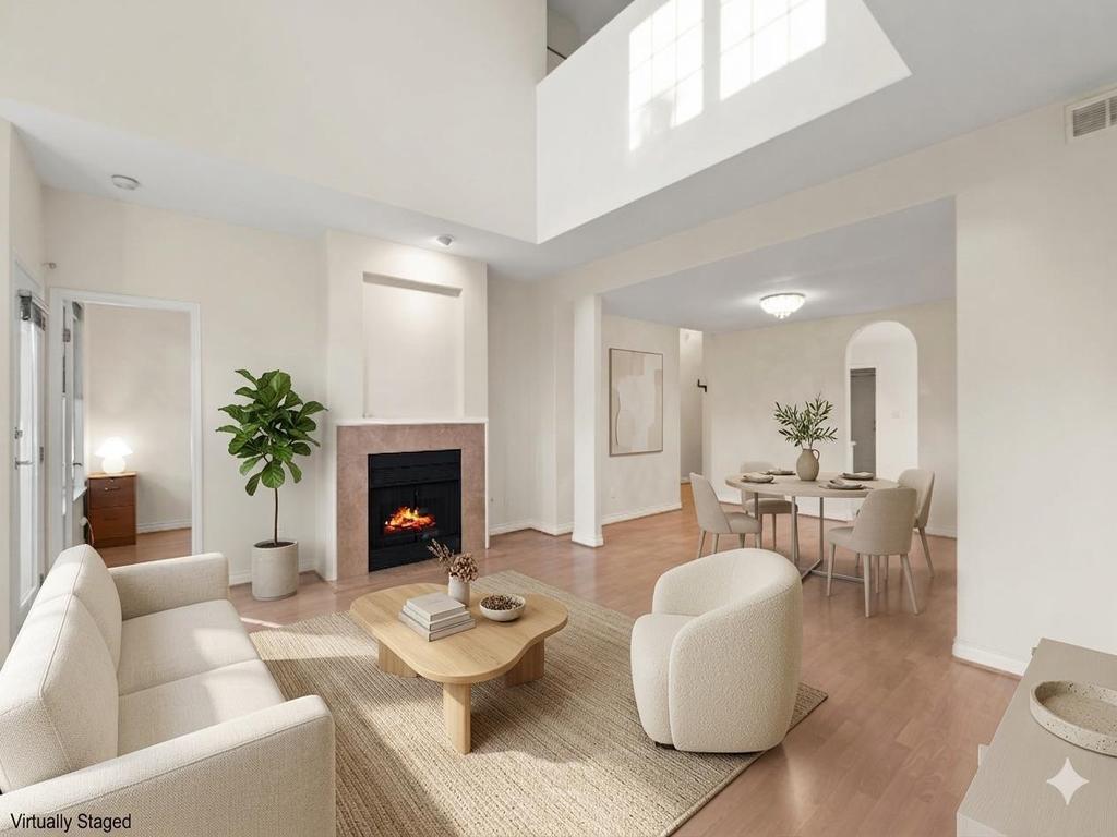 Listing Image for R3104936