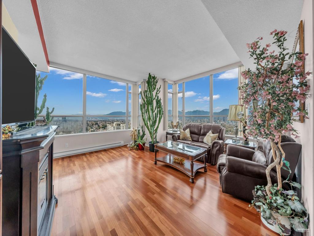 Listing Image for R3104948