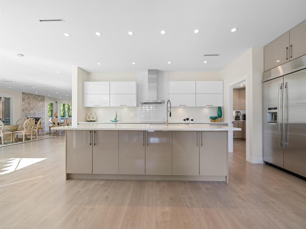 Listing Image for R3104956