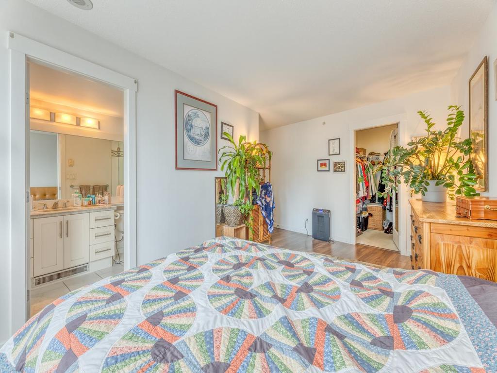 Listing Image for R3104960