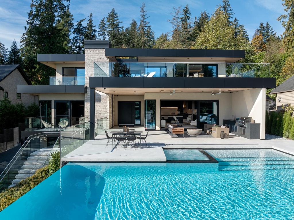 Listing Image for R3104975