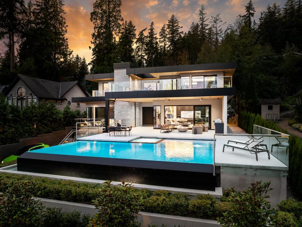 Listing Image for R3104975