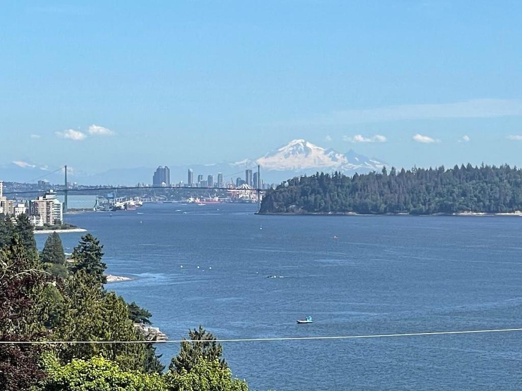 Listing Image for R3104975