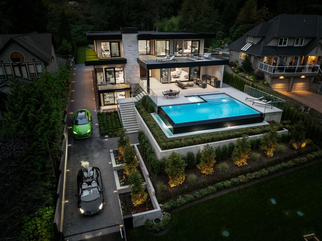 Listing Image for R3104975