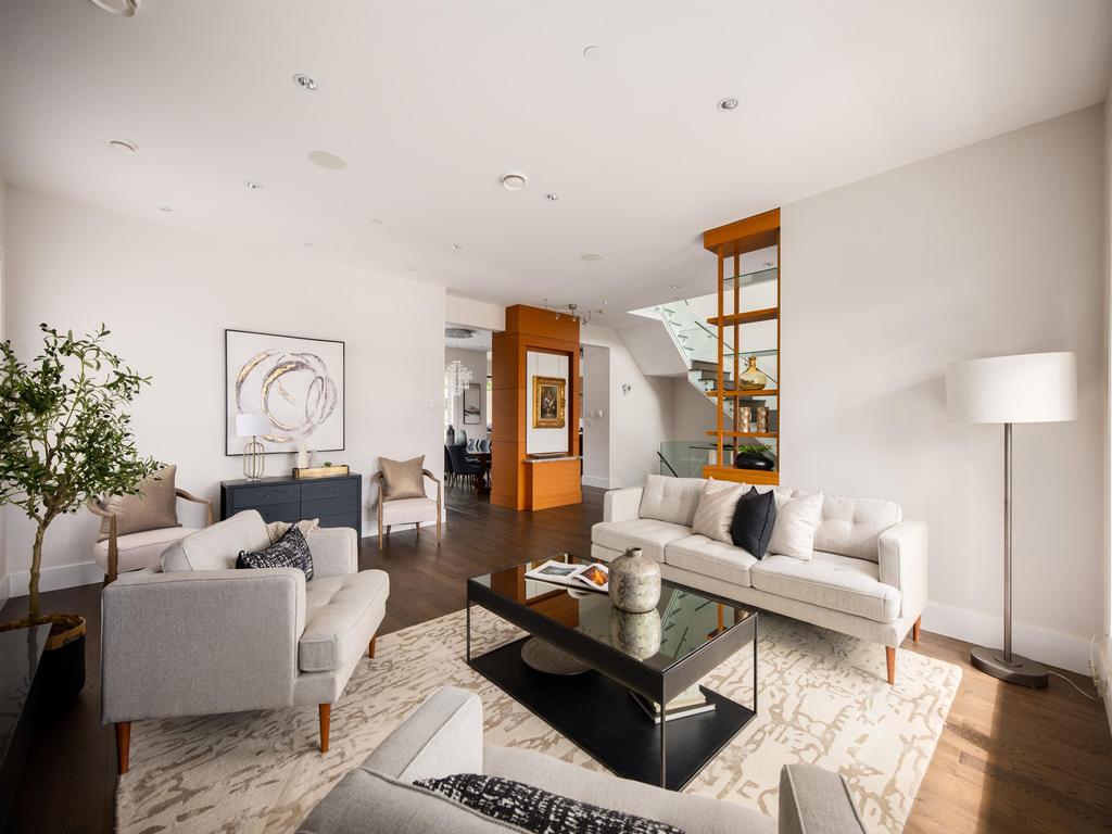 Listing Image for R3104989