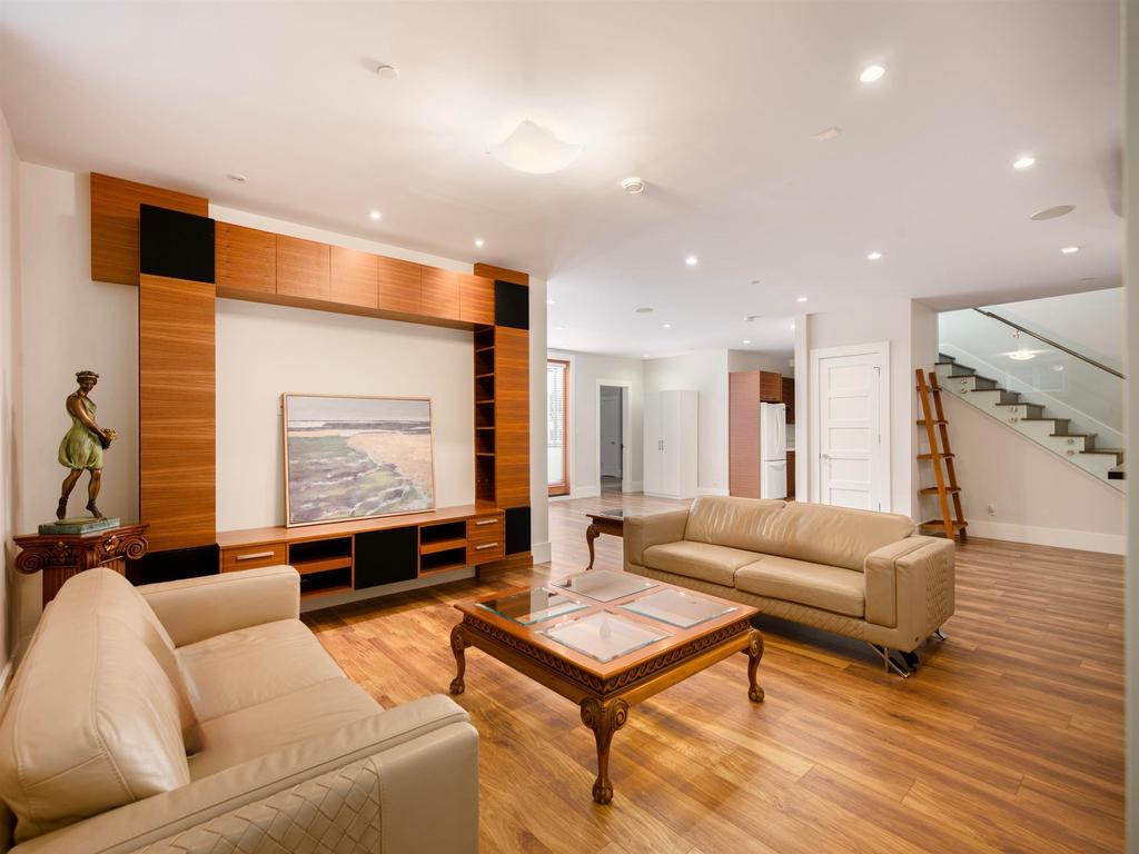 Listing Image for R3104989