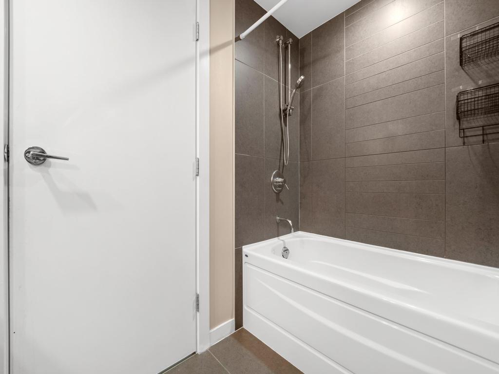 Listing Image for R3104995