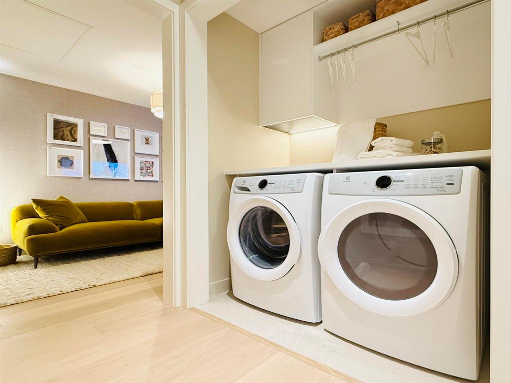 Listing Image for R3105005