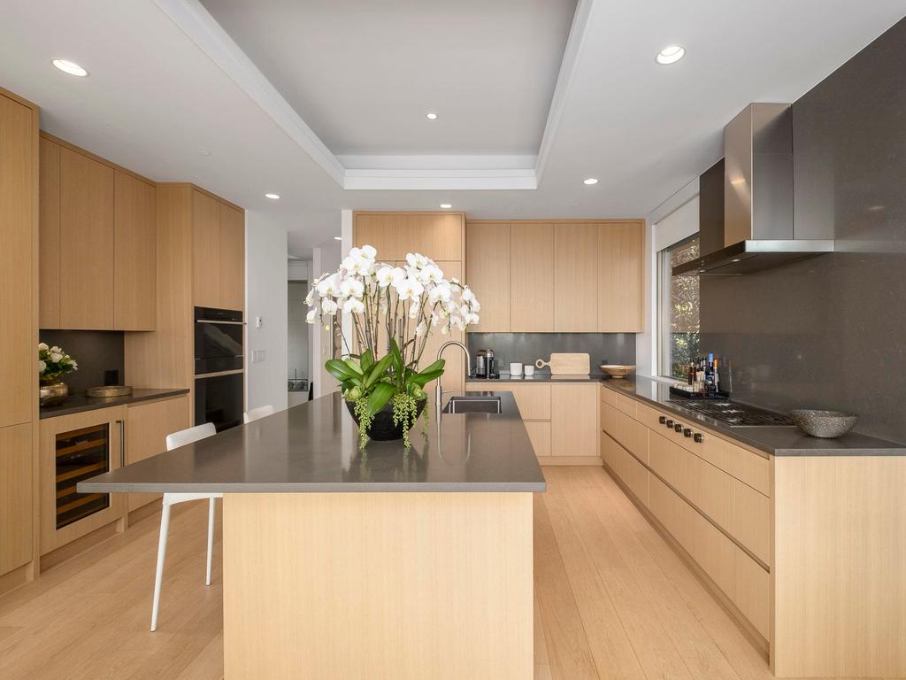 Listing Image for R3105008