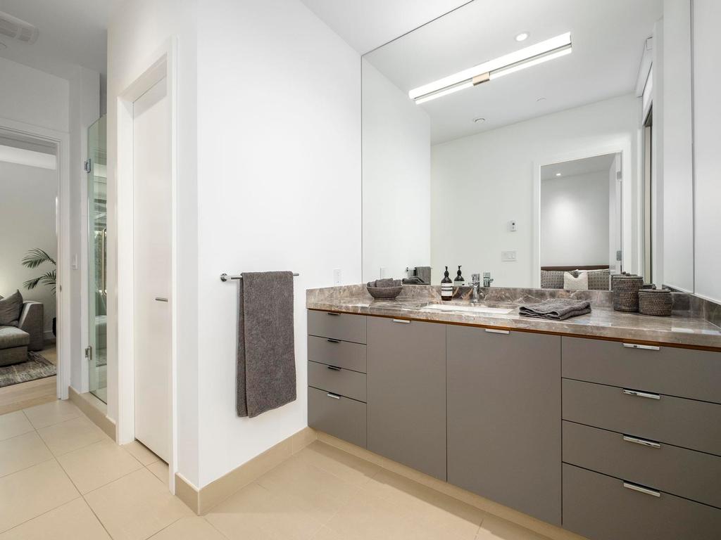 Listing Image for R3105008