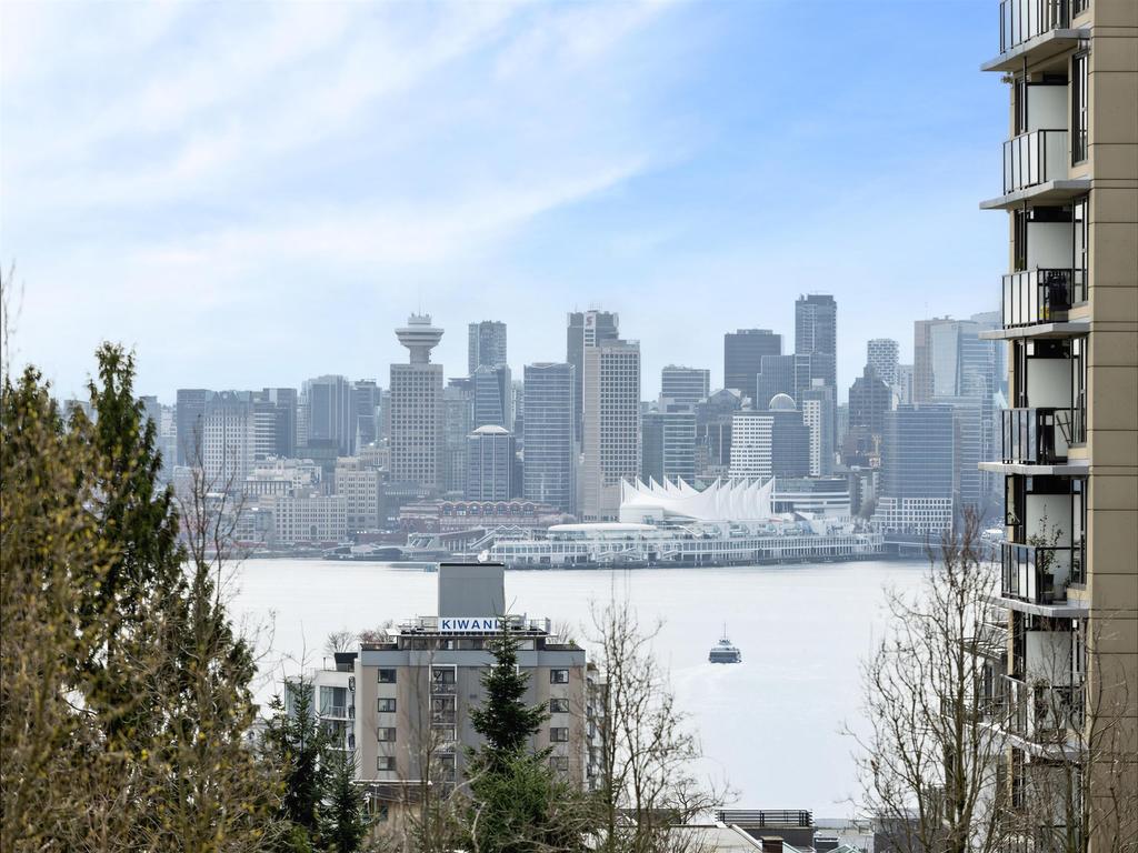 Listing Image for R3105015