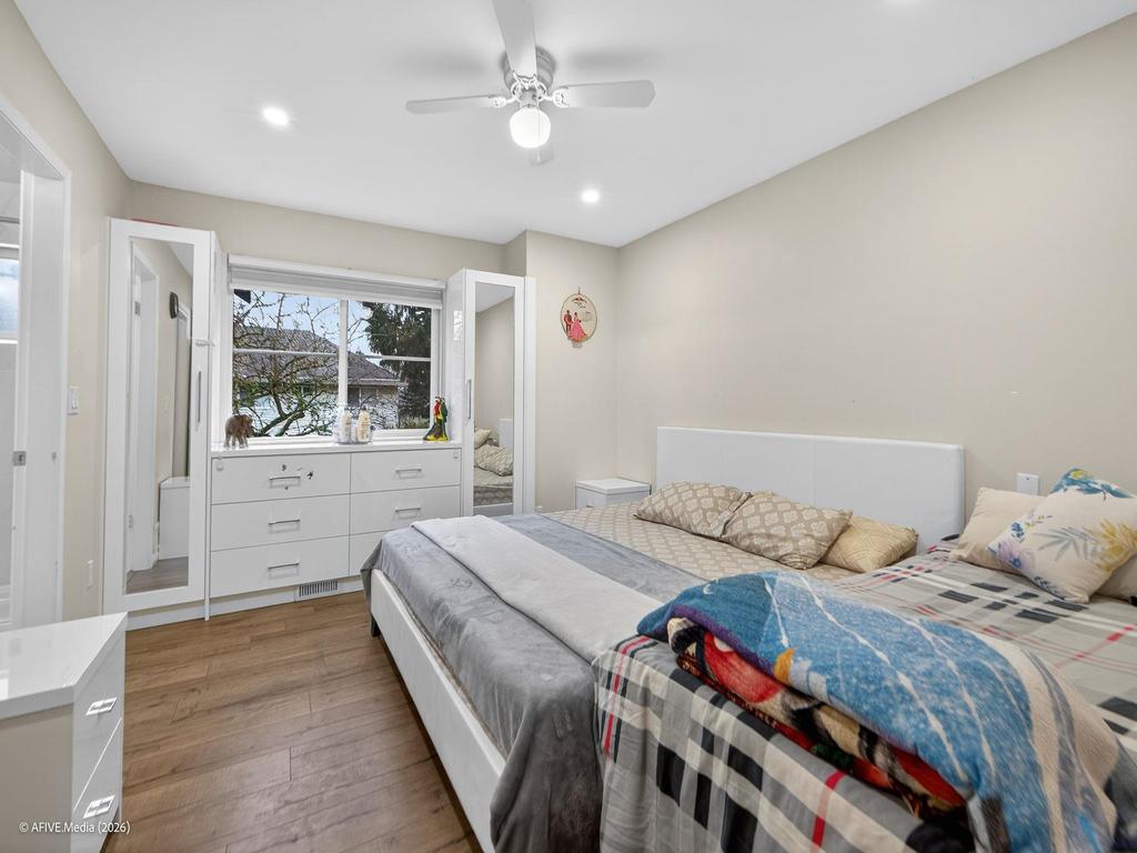 Listing Image for R3105022