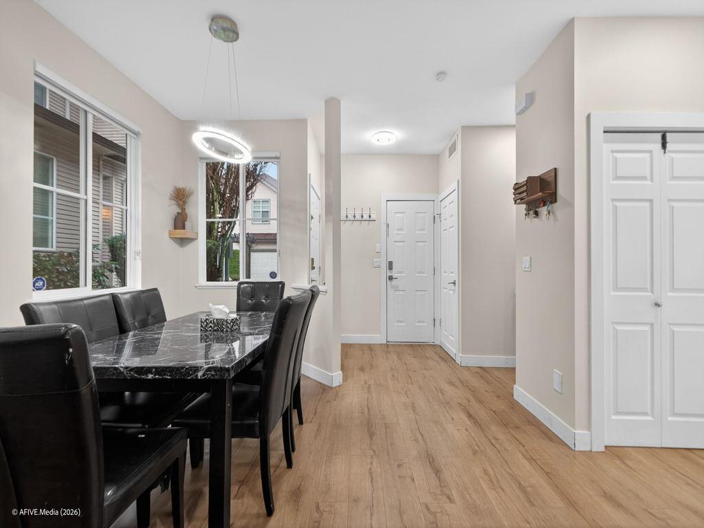 Listing Image for R3105022