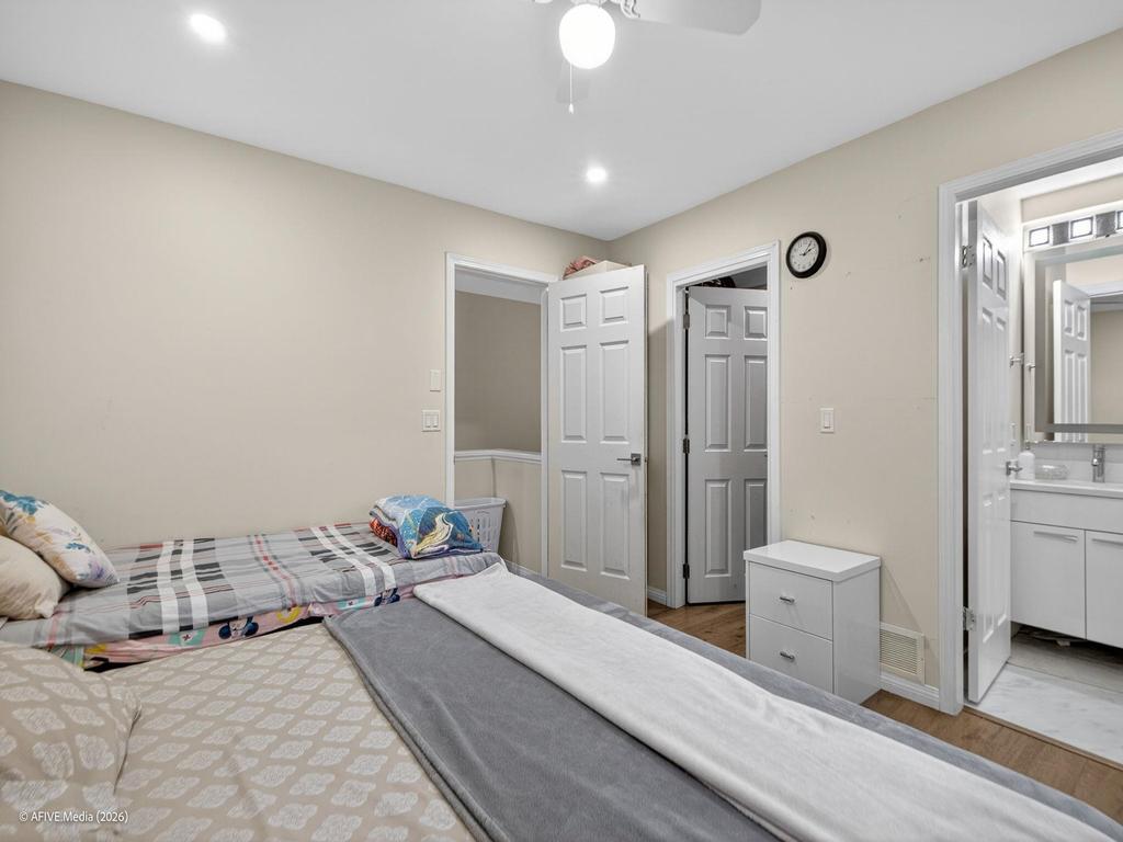 Listing Image for R3105022