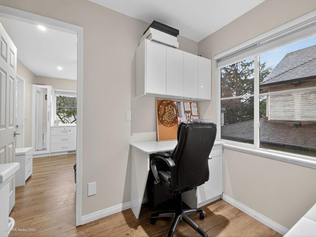 Listing Image for R3105022