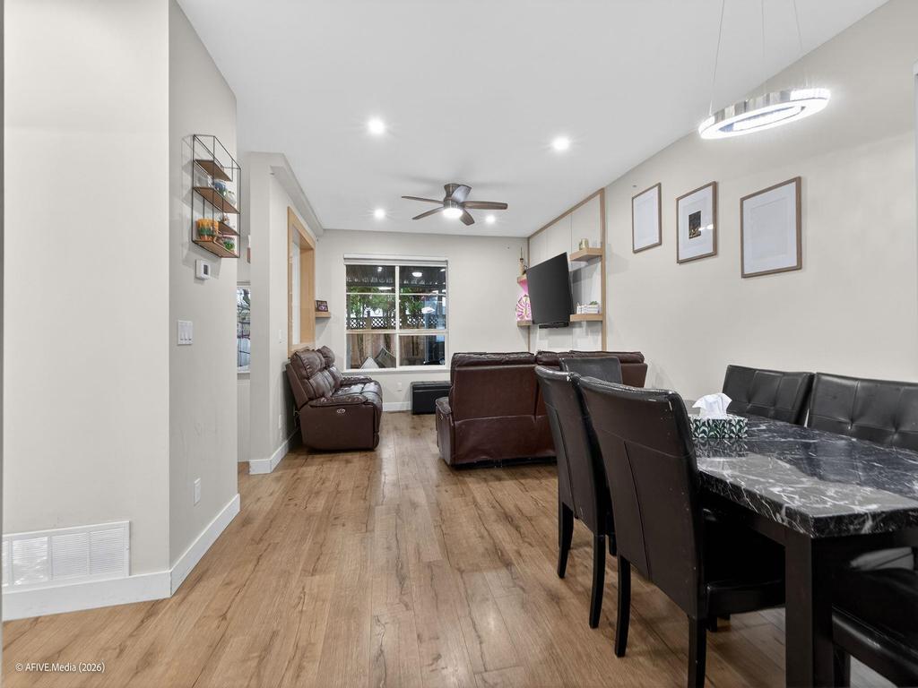 Listing Image for R3105022