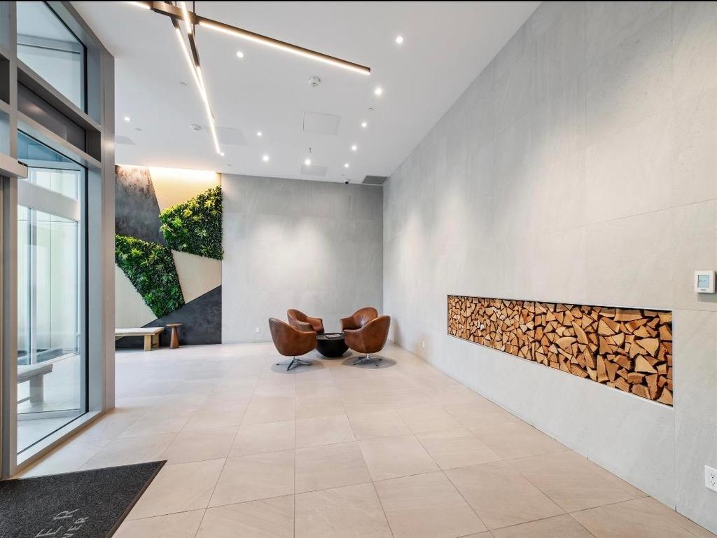 Listing Image for R3105027