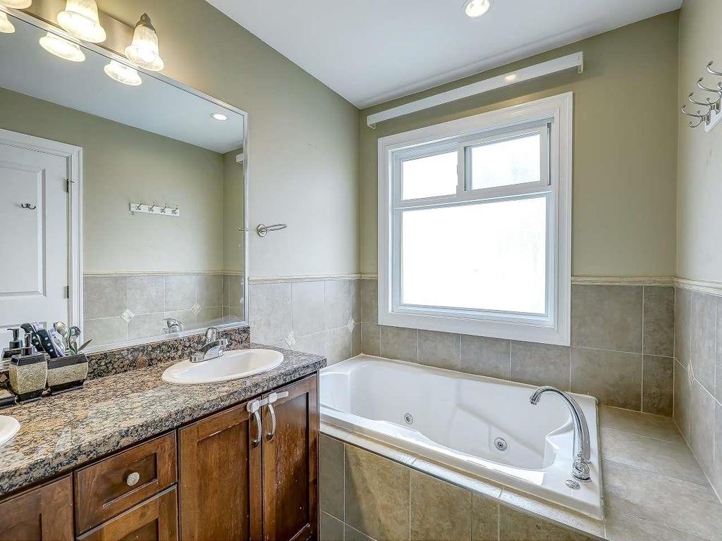 Listing Image for R3105029