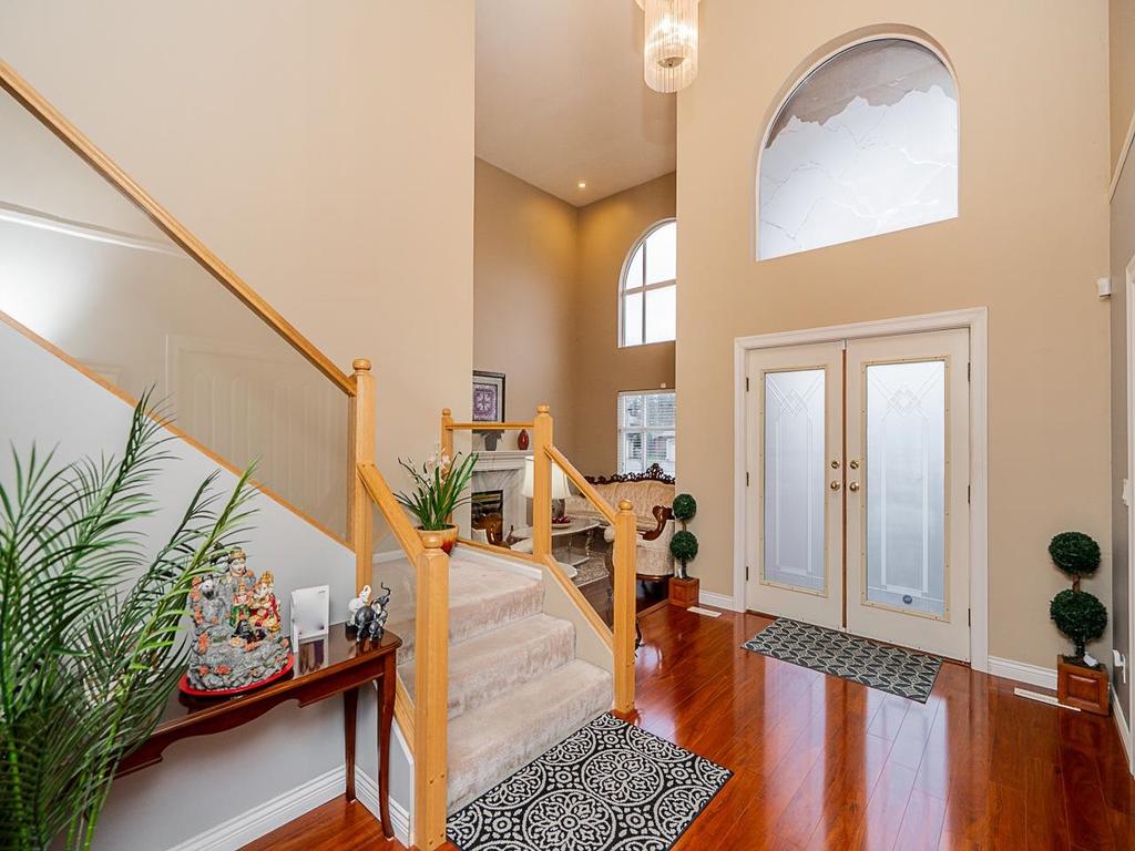 Listing Image for R3105030