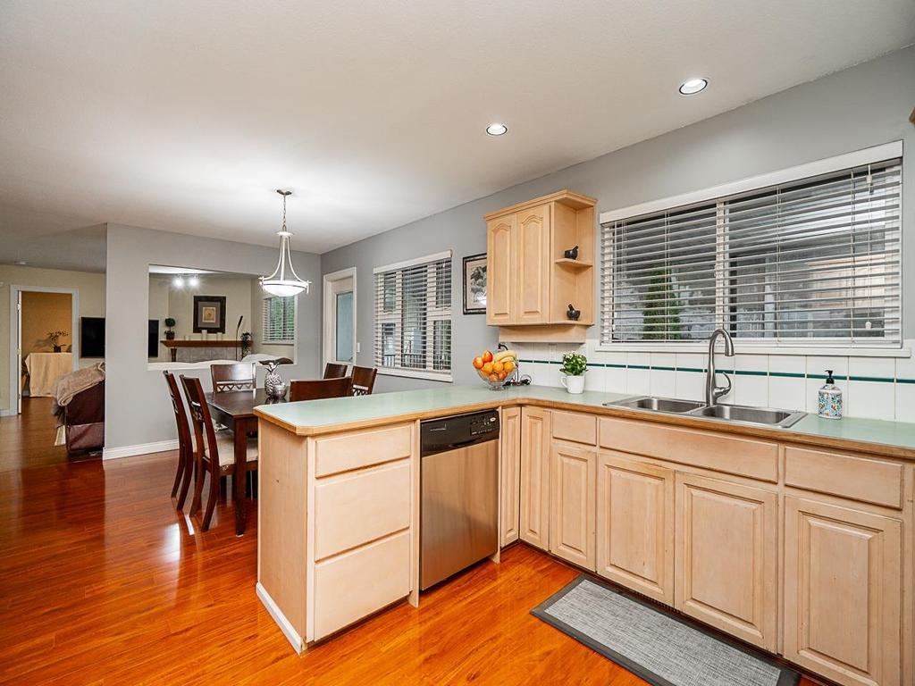 Listing Image for R3105030