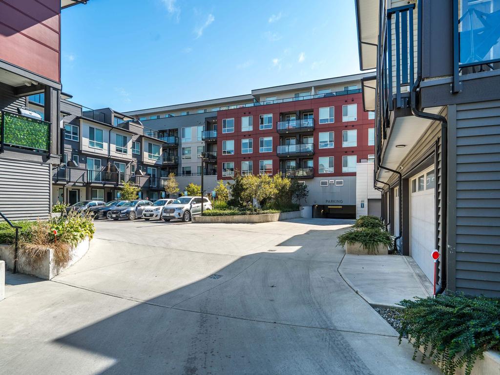Listing Image for R3105056
