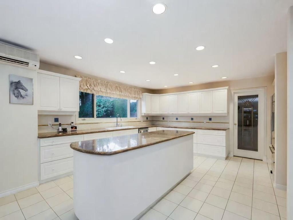 Listing Image for R3105092