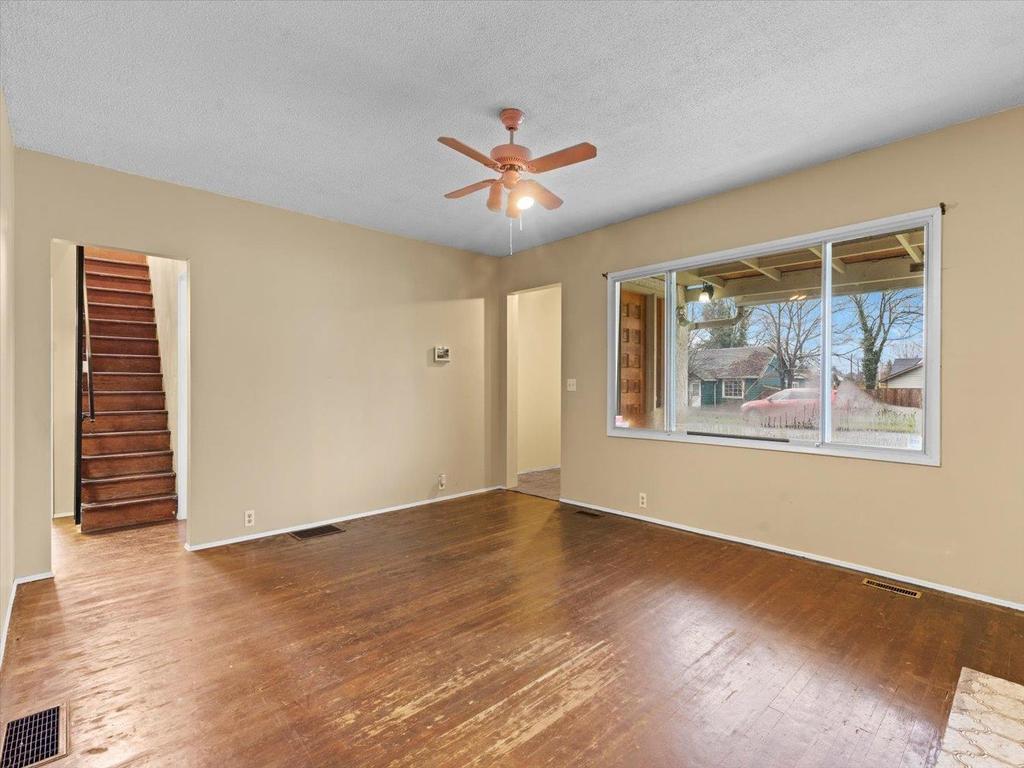 Listing Image for R3105096