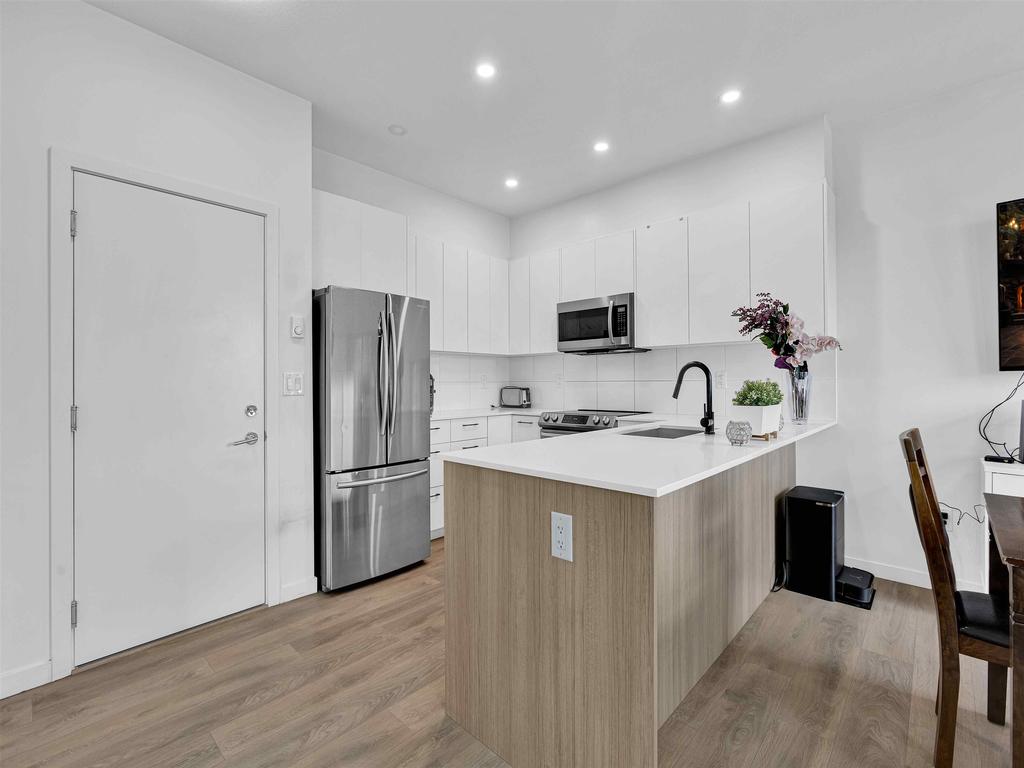 Listing Image for R3105206