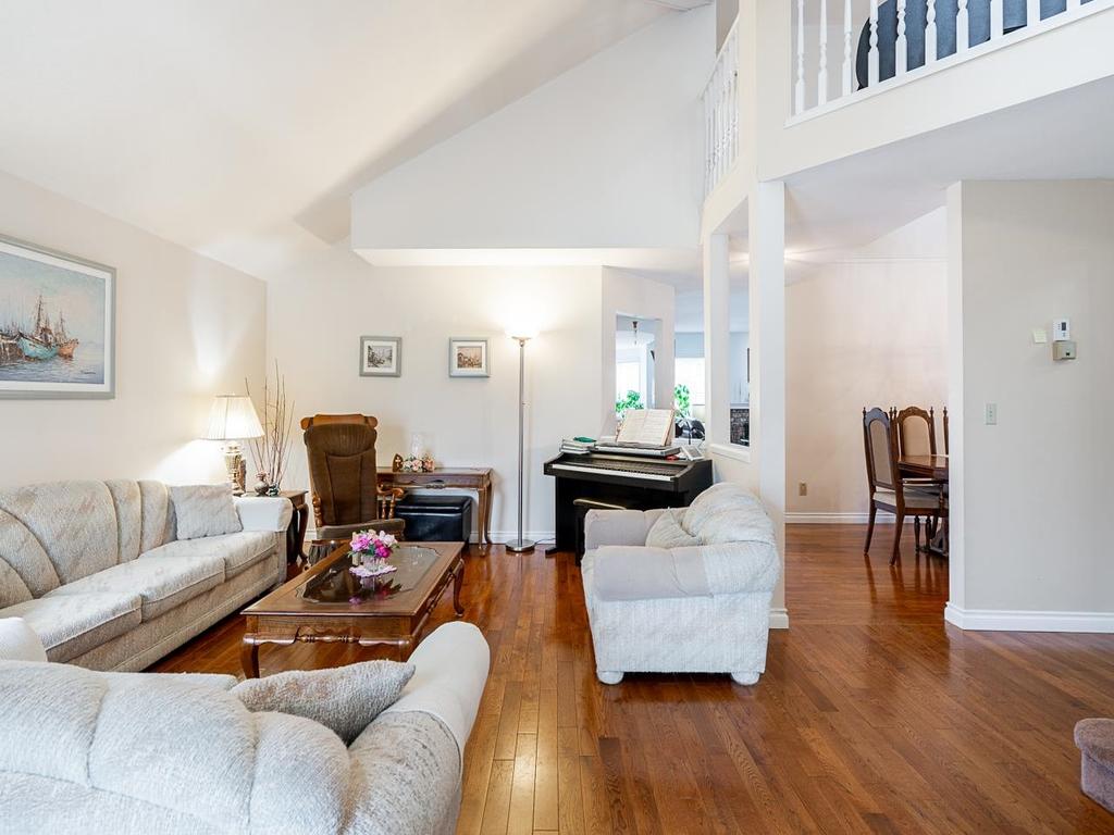 Listing Image for R3105215