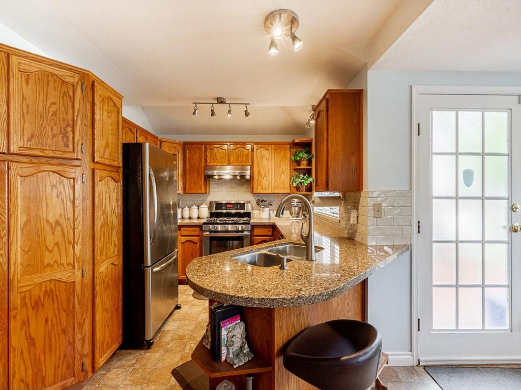 Listing Image for R3105215