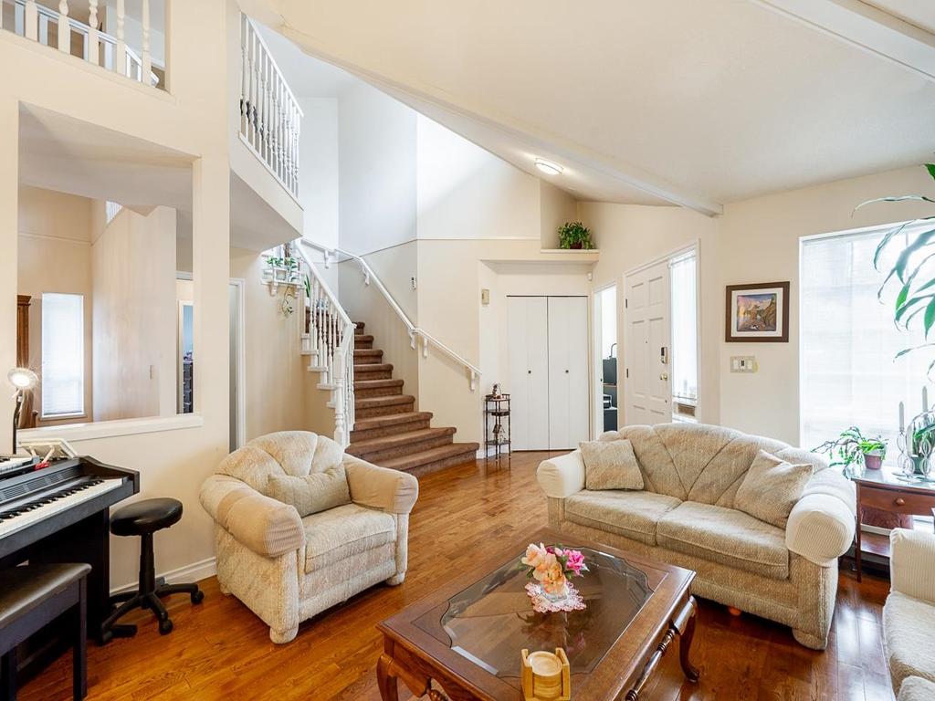 Listing Image for R3105215