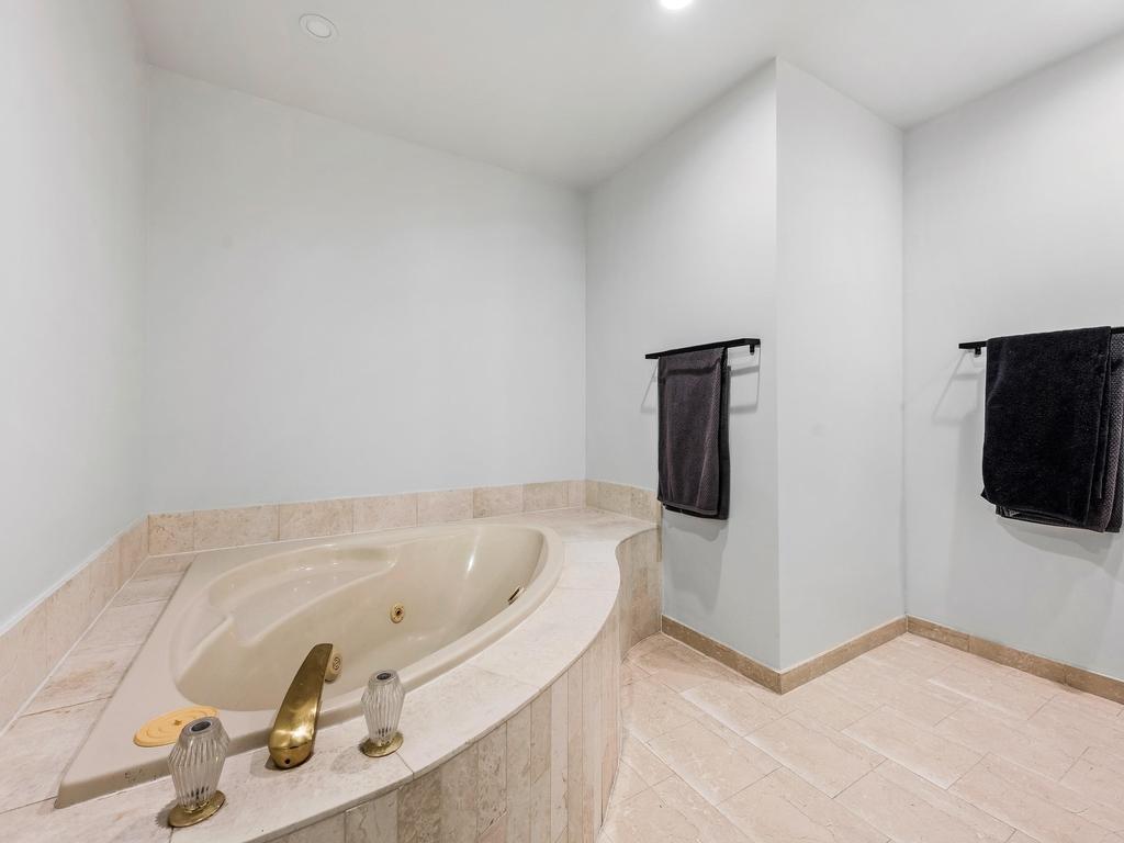 Listing Image for R3105305