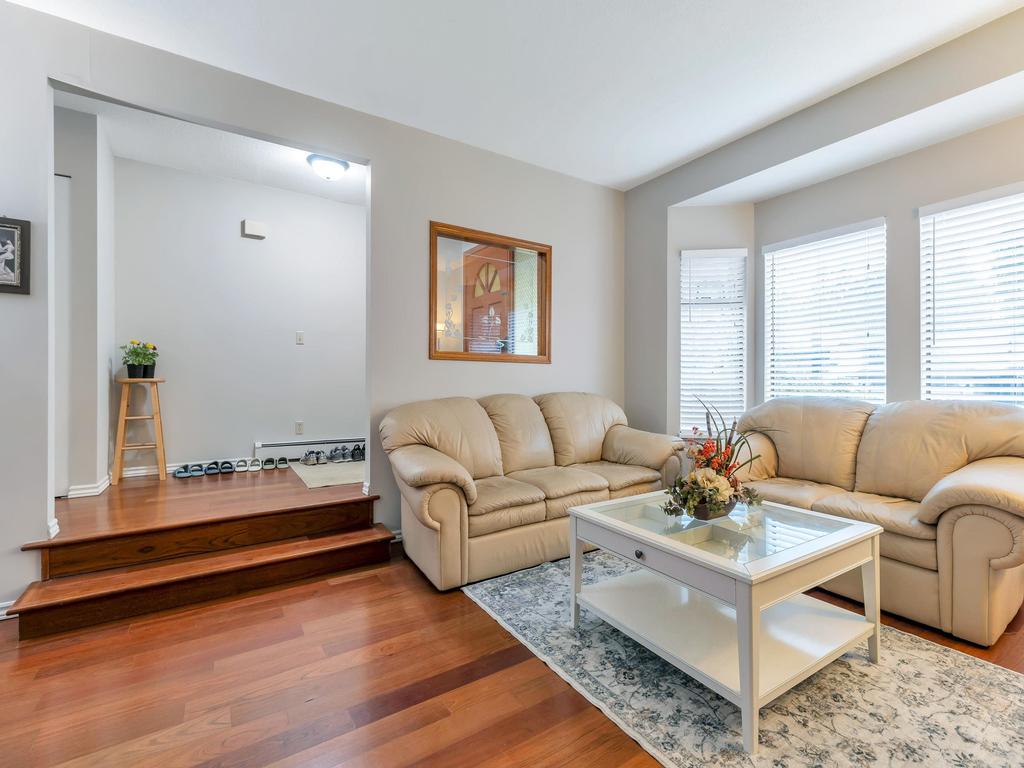 Listing Image for R3105325